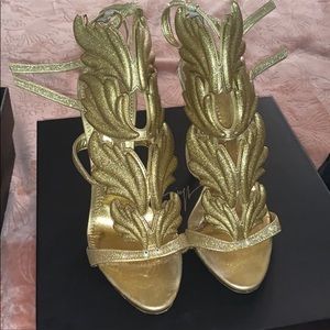 Giuseppe heels